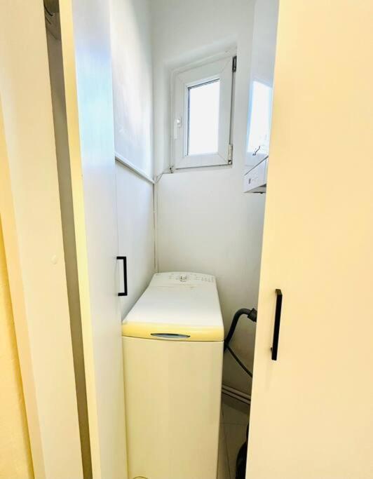 بوخارست Cozy 1Br Apartment•Central•Quiet المظهر الخارجي الصورة