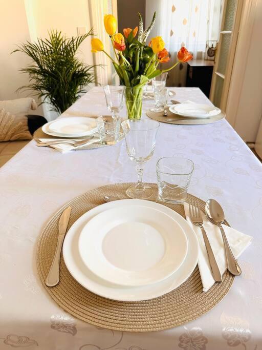 بوخارست Cozy 1Br Apartment•Central•Quiet المظهر الخارجي الصورة